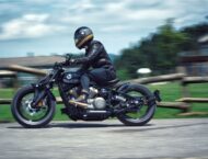 Benda Napoleon Bob 250 y motor híbrido como novedades de la marca mostrada en el EICMA 2024 12 Benda Napoleon Bob 250 2025 accion8