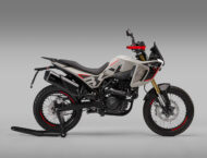 Benelli BKX 300 estudio6
