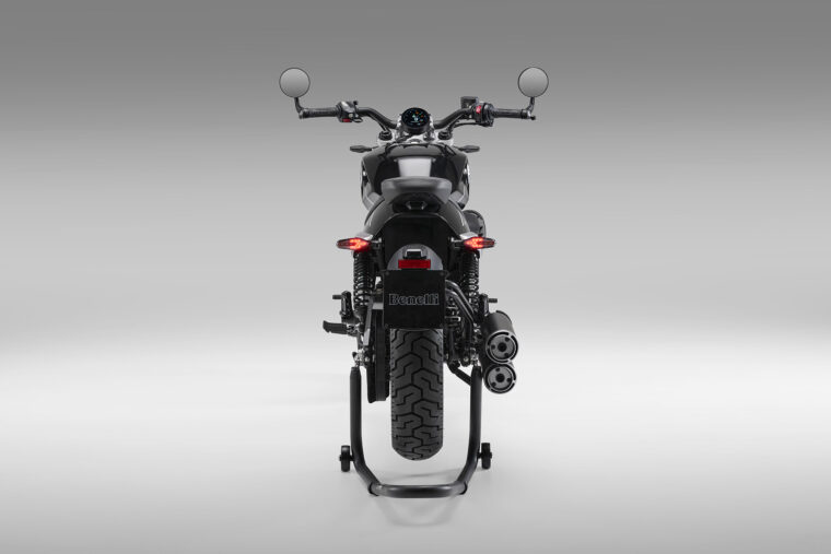 Benelli-Leoncino-Bobber-400-2025-estudio-colores2