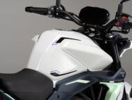 Benelli Naked Twin 500 2025 detalles3
