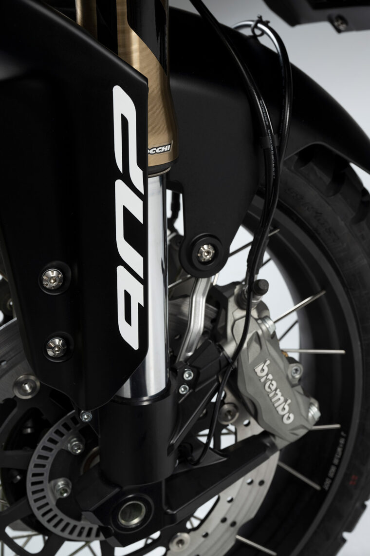 Benelli-TRK-902-Xplorer-Concept-detalles10