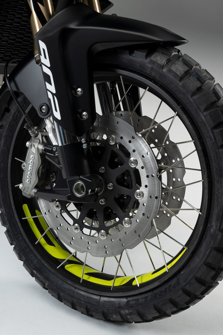 Benelli-TRK-902-Xplorer-Concept-detalles11