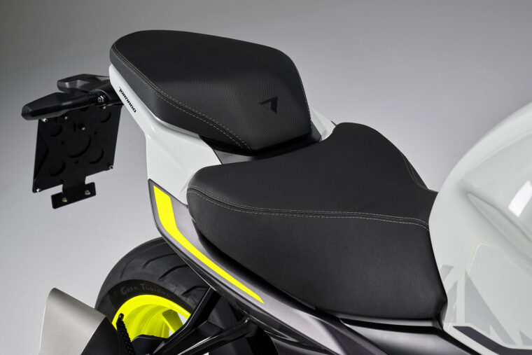 Benelli-Tornado-550-2025-detalles8