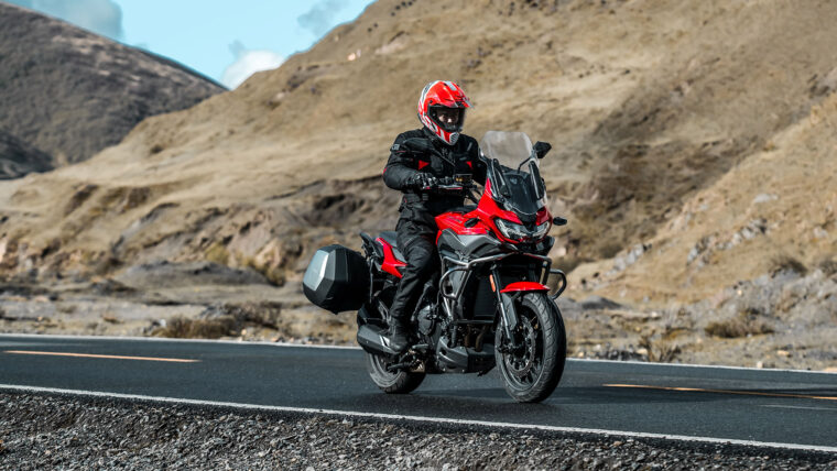 Cyclone-RX6-2025-accion