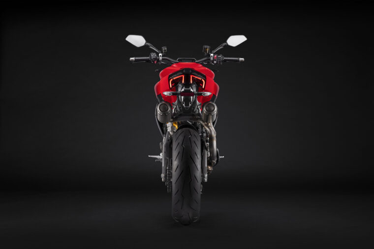 Ducati-Streetfighter-V2-S-2025-estudio12