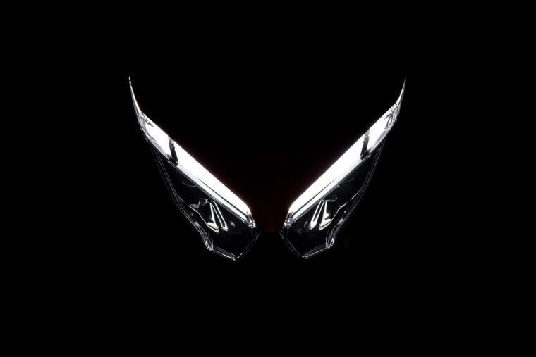 Ducati-Streetfighter-V2-S-2025-estudio16