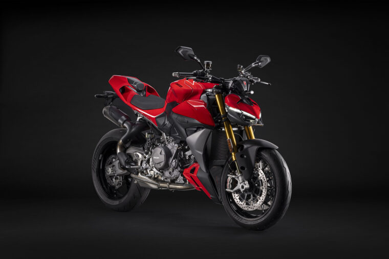Ducati-Streetfighter-V2-S-2025-estudio2