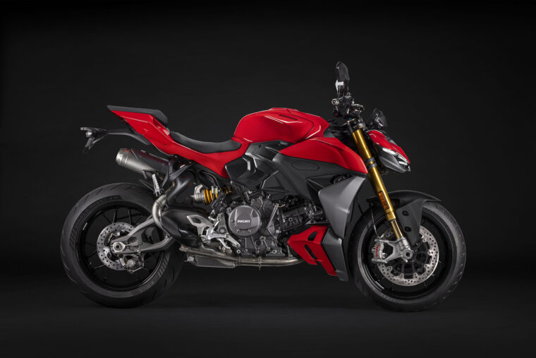 Ducati-Streetfighter-V2-S-2025-estudio6