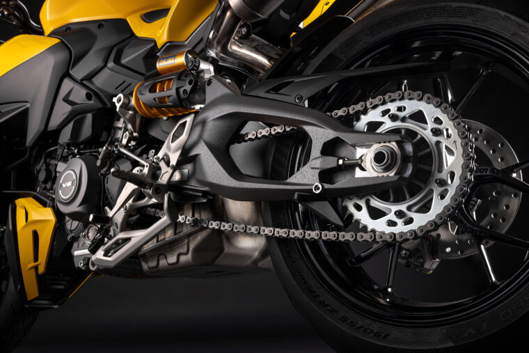 Ducati-Streetfighter-V2-S-2026-amarillo-detalles11