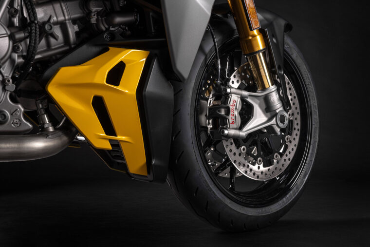 Ducati-Streetfighter-V2-S-2026-amarillo-detalles2
