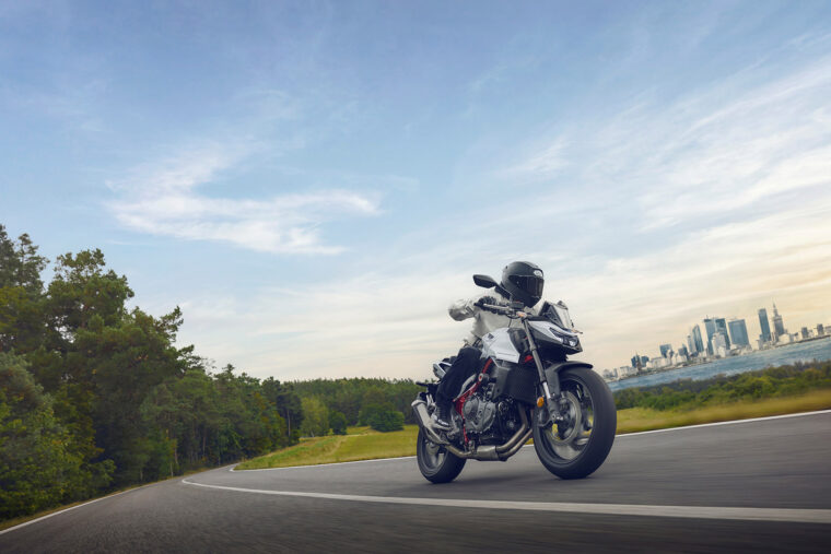 Honda-CB750-Hornet-2025 - 18