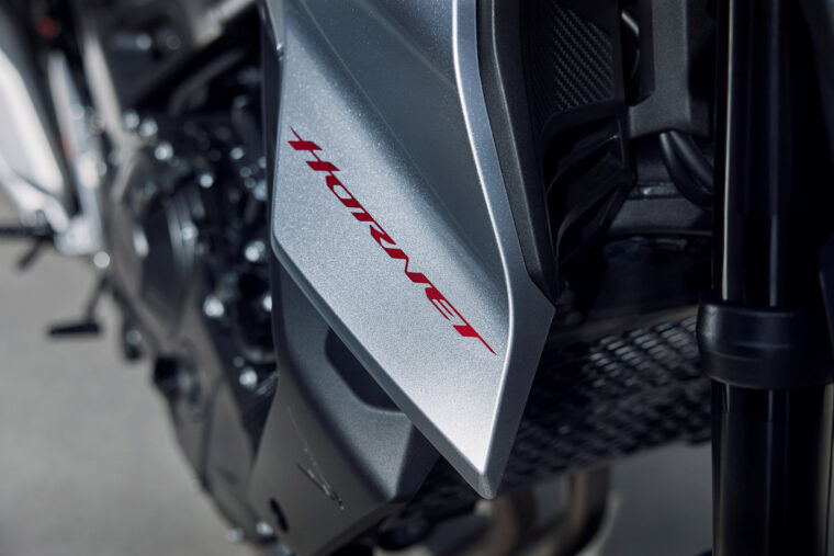 Honda-CB750-Hornet-2025 - 2