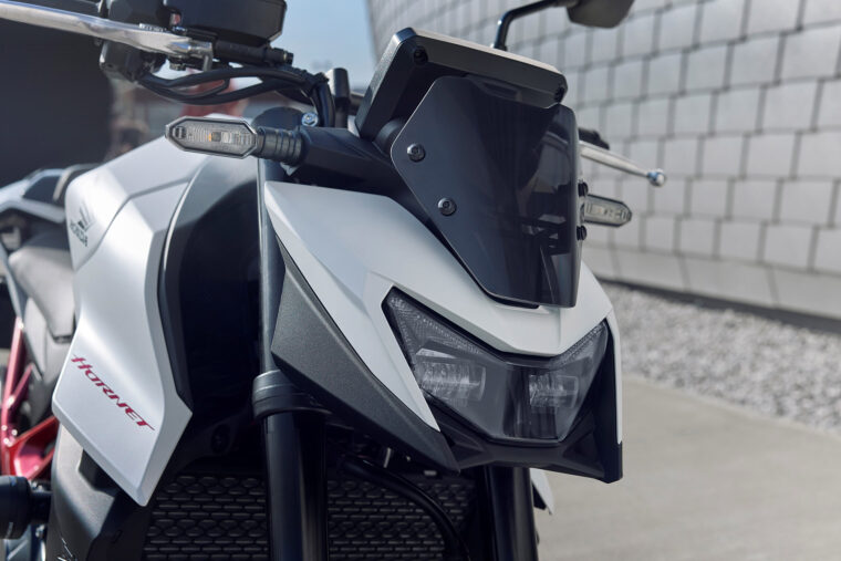 Honda-CB750-Hornet-2025 - 20