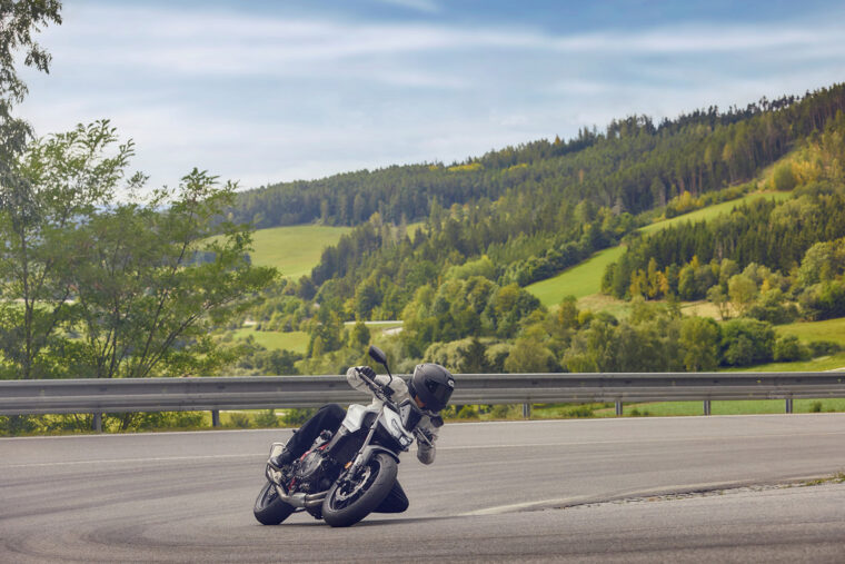 Honda-CB750-Hornet-2025 - 46