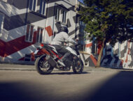 Honda CB750 Hornet 202548