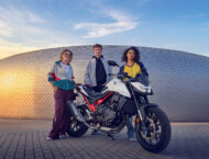 Honda CB750 Hornet 202549