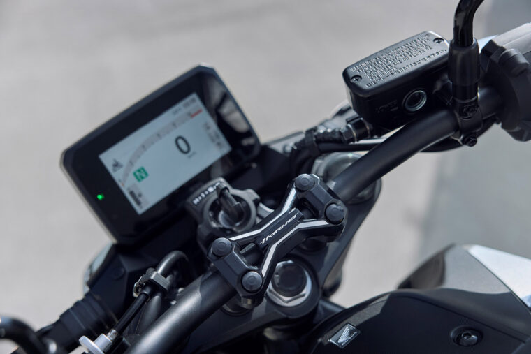 Honda-CB750-Hornet-2025 - 7