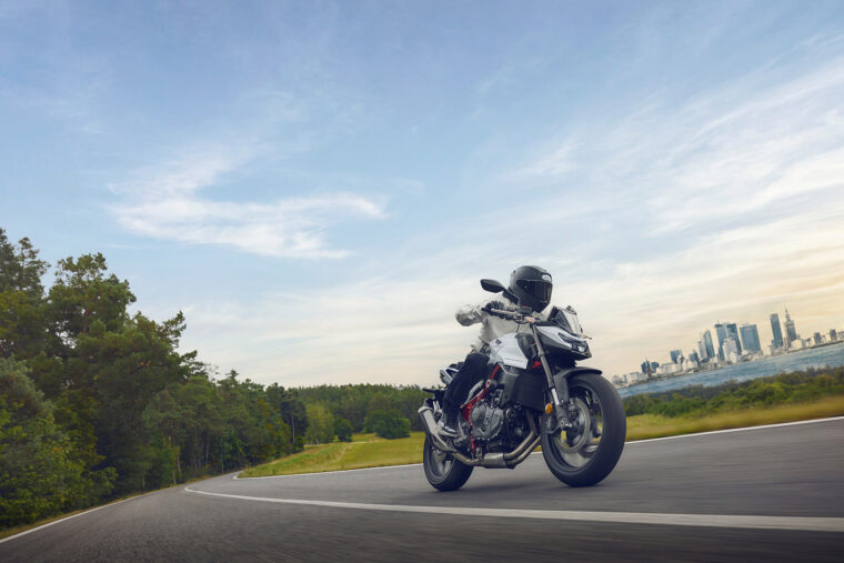 Honda-CB750-Hornet-2025 - 71