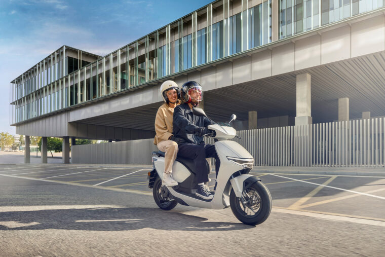 Honda-CUV-e-2025-accion1