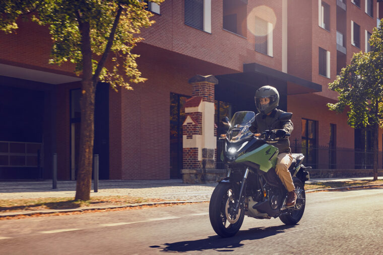 Honda-NC750X-2025-accion30