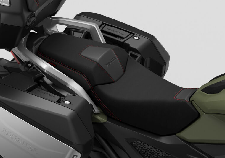 Honda-NC750X-2025-detalles13