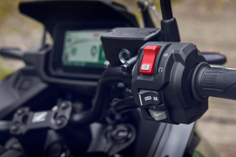 Honda-NC750X-2025-detalles28