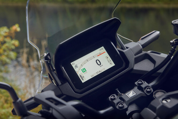 Honda-NC750X-2025-detalles37