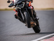 KTM 1390 Super Duke GT 2025 accion100