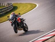 KTM 1390 Super Duke GT 2025 accion106