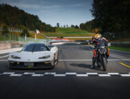 KTM 1390 Super Duke GT 2025 accion11