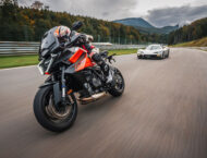 KTM 1390 Super Duke GT 2025 accion110