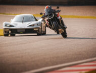 KTM 1390 Super Duke GT 2025 accion20
