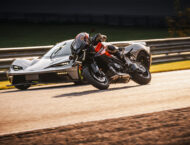KTM 1390 Super Duke GT 2025 accion36