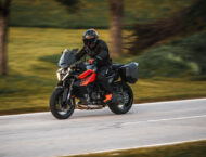 KTM 1390 Super Duke GT 2025 accion53