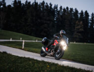 KTM 1390 Super Duke GT 2025 accion56