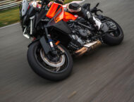 KTM 1390 Super Duke GT 2025 accion76