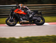 KTM 1390 Super Duke GT 2025 accion86