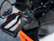 KTM 1390 Super Duke GT 2025 detalles13