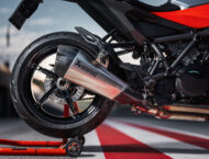 KTM 1390 Super Duke GT 2025 detalles20