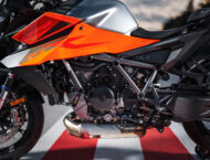 KTM 1390 Super Duke GT 2025 detalles31