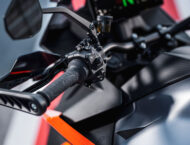 KTM 1390 Super Duke GT 2025 detalles36