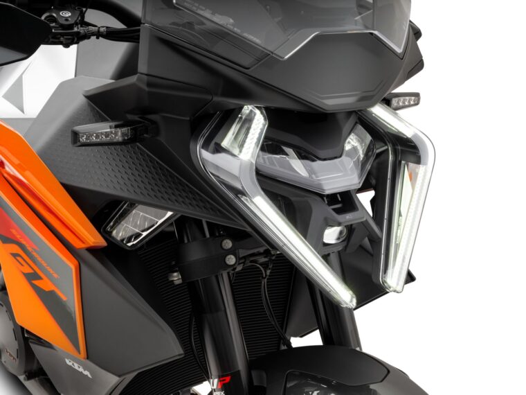 KTM-1390-Super-Duke-GT-2025-detalles4