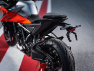 KTM 1390 Super Duke GT 2025 detalles43