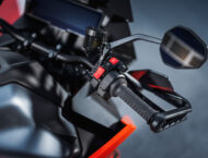 KTM 1390 Super Duke GT 2025 detalles46