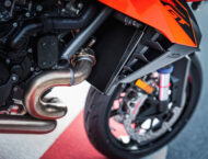 KTM 1390 Super Duke GT 2025 detalles47