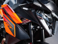 KTM 1390 Super Duke GT 2025 detalles73