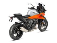 KTM 1390 Super Duke GT 2025 estudio colores3