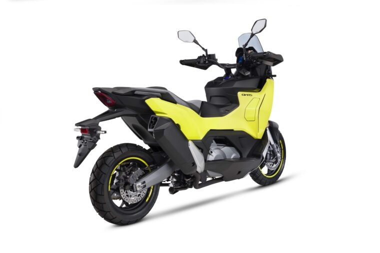 KYMCO-CV-R5-2