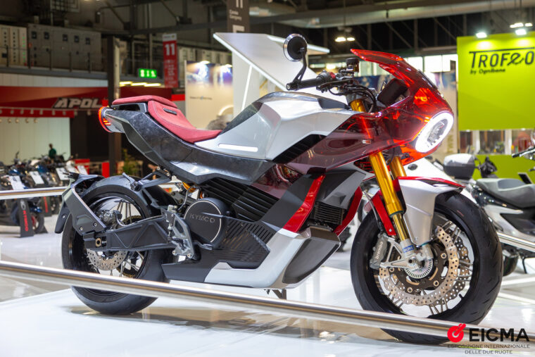 KYMCO-RevoneX-2025 - 2