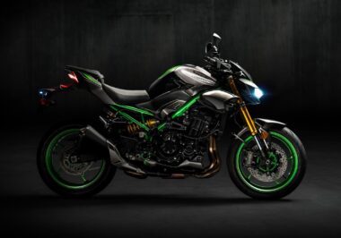 Kawasaki Z900 SE 2025 estaticas5
